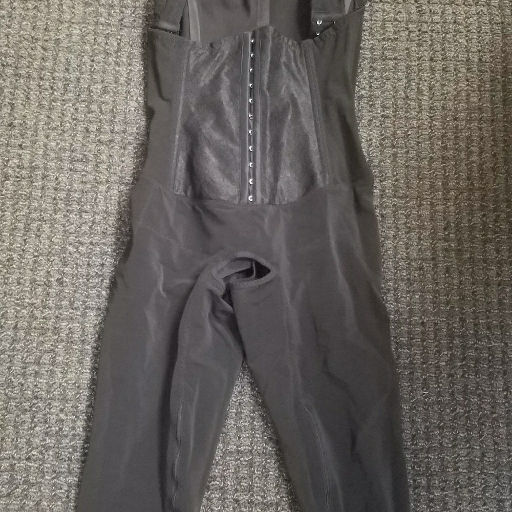 New never worn Body Magic garment size 36